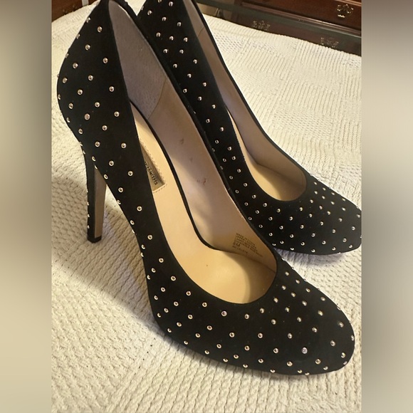 Black studded high heels - Picture 2 of 10